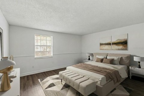 Condo in Tampa, Florida, 2 bedrooms № 2122473 - photo 11