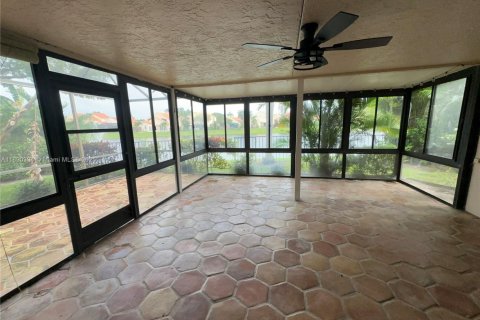 Villa ou maison à louer à Palm Beach Gardens, Floride: 3 chambres, 163.6 m2 № 1946474 - photo 17