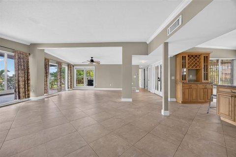 Villa ou maison à vendre à Port Charlotte, Floride: 4 chambres, 197.14 m2 № 2402944 - photo 9