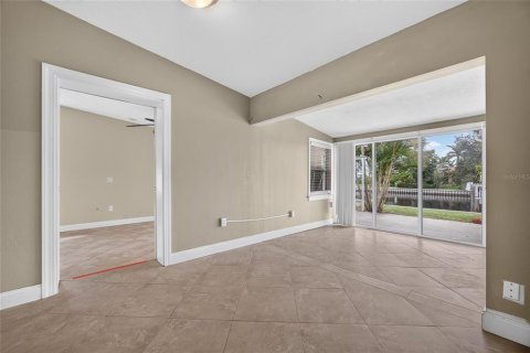 Villa ou maison à vendre à Port Charlotte, Floride: 4 chambres, 197.14 m2 № 2402944 - photo 22
