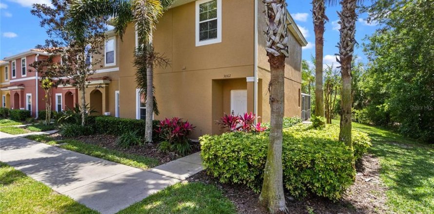 Townhouse in Kissimmee, Florida 3 bedrooms, 136.57 sq.m. № 1642717