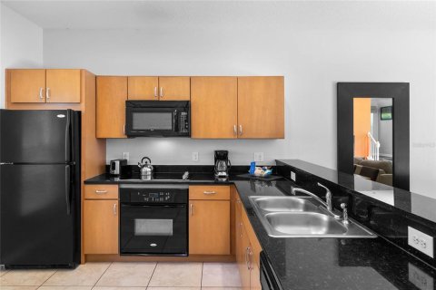Townhouse in Kissimmee, Florida 3 bedrooms, 136.57 sq.m. № 1642717 - photo 6
