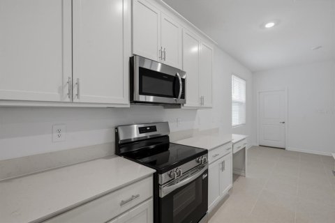 Villa ou maison à louer à Clermont, Floride: 5 chambres, 228.08 m2 № 2413486 - photo 14