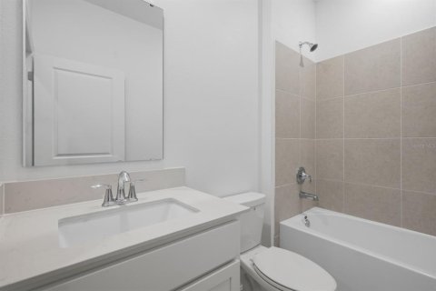 Villa ou maison à louer à Clermont, Floride: 5 chambres, 228.08 m2 № 2413486 - photo 22