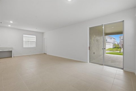 Villa ou maison à louer à Clermont, Floride: 5 chambres, 228.08 m2 № 2413486 - photo 8