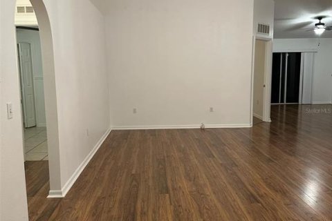 Casa en alquiler en Leesburg, Florida, 3 dormitorios, 133.97 m2 № 1910721 - foto 6