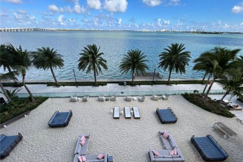 Condominio en venta en Miami, Florida, 1 dormitorio, 87.61 m2 № 2000628 - foto 22