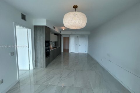 Condominio en venta en Miami, Florida, 1 dormitorio, 87.61 m2 № 2000628 - foto 6