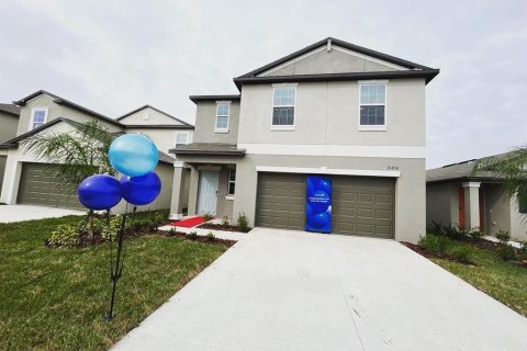 Villa ou maison à Wesley Chapel, Floride 4 chambres, 173.73 m2 № 2142497
