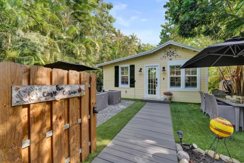 Villa ou maison à Fort Lauderdale, Floride 3 chambres, 114.36 m2 № 2268136