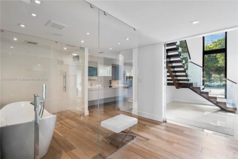 Casa en alquiler en Hollywood, Florida, 5 dormitorios, 363.15 m2 № 1703091 - foto 15