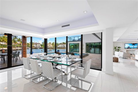 Casa en alquiler en Hollywood, Florida, 5 dormitorios, 363.15 m2 № 1703091 - foto 30