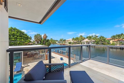 Casa en alquiler en Hollywood, Florida, 5 dormitorios, 363.15 m2 № 1703091 - foto 18