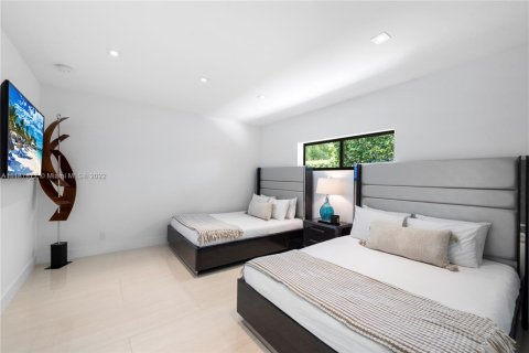 Casa en alquiler en Hollywood, Florida, 5 dormitorios, 363.15 m2 № 1703091 - foto 25