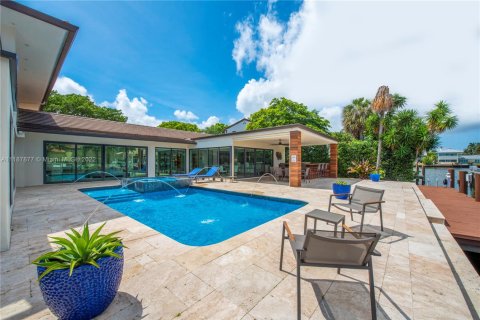 Casa en alquiler en Hollywood, Florida, 5 dormitorios, 363.15 m2 № 1703091 - foto 9