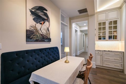 House in Palmetto, Florida 4 bedrooms, 418.52 sq.m. № 2123345 - photo 20