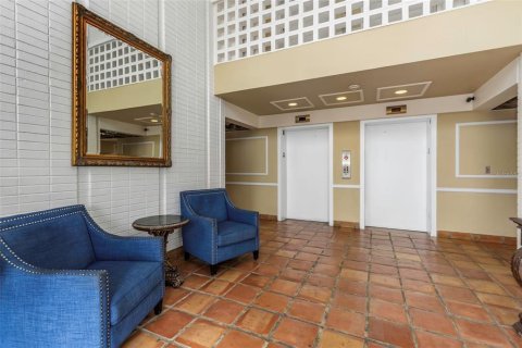 Снять в аренду кондоминиум в Тампа, Флорида 3 комнаты, 57.41м2, № 1837281 - фото 28