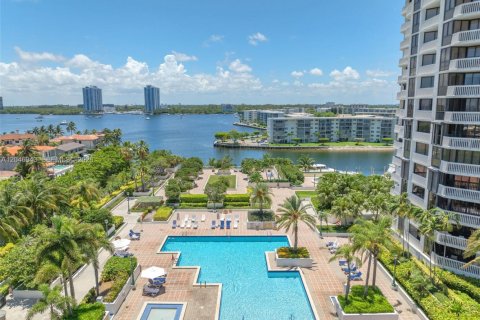 Condo in Aventura, Florida, 3 bedrooms № 2261360 - photo 8