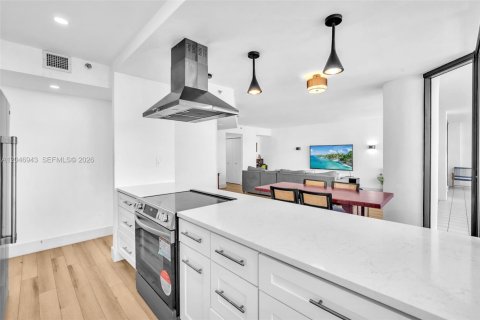 Condo in Aventura, Florida, 3 bedrooms № 2261360 - photo 13