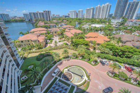 Condo in Aventura, Florida, 3 bedrooms № 2261360 - photo 27