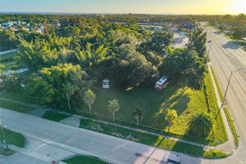 Commercial property in Clearwater, Florida 179.86 sq.m. № 2427343 - photo 24