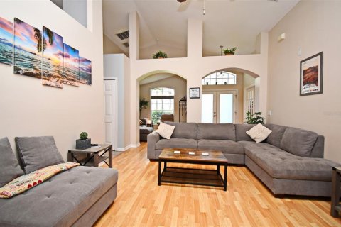 Villa ou maison à louer à Kissimmee, Floride: 3 chambres, 161.65 m2 № 2273117 - photo 6