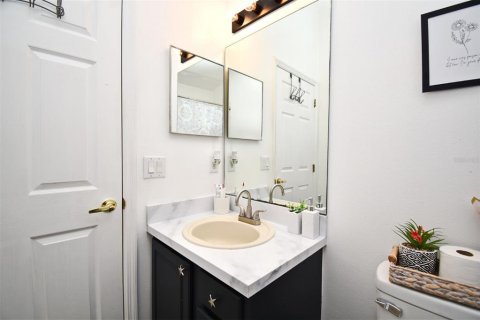 Villa ou maison à louer à Kissimmee, Floride: 3 chambres, 161.65 m2 № 2273117 - photo 29