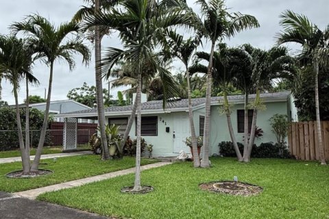 House in West Palm Beach, Florida 3 bedrooms, 76.64 sq.m. № 2078728