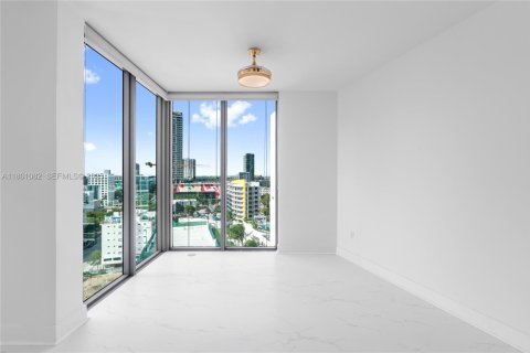 Condominio en venta en Miami, Florida, 2 dormitorios, 87.7 m2 № 2035396 - foto 13
