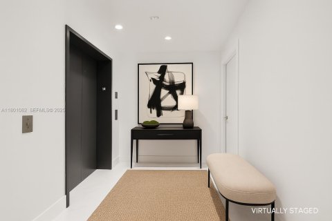 Condominio en venta en Miami, Florida, 2 dormitorios, 87.7 m2 № 2035396 - foto 6