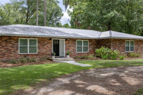 House in Alachua, Florida 3 bedrooms, 177.44 sq.m. № 1783272 - photo 6