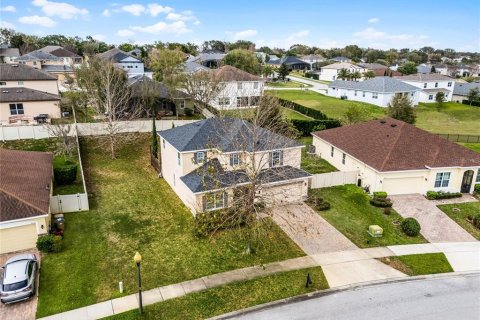 House in Clermont, Florida 5 bedrooms, 240.8 sq.m. № 1733606 - photo 11