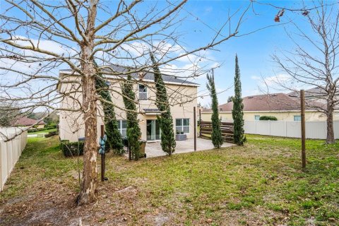 House in Clermont, Florida 5 bedrooms, 240.8 sq.m. № 1733606 - photo 9