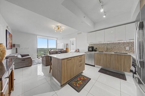 Купить кондоминиум в Дорал, Флорида 3 спальни, 97.73м2, № 2078226 - фото 9
