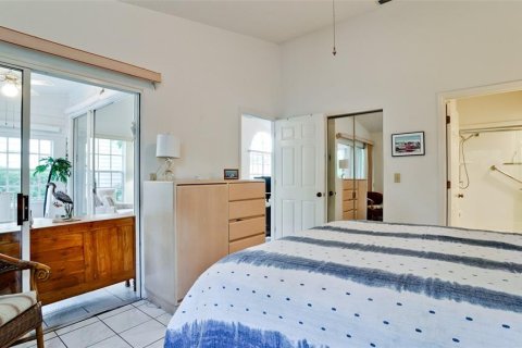 House in Bradenton, Florida 2 bedrooms, 127.09 sq.m. № 1919428 - photo 21