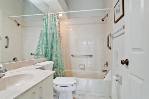 House in Bradenton, Florida 2 bedrooms, 127.09 sq.m. № 1919428 - photo 26