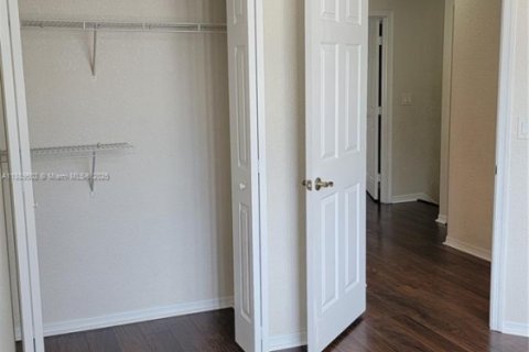 Touwnhouse à louer à Tamarac, Floride: 3 chambres, 131.74 m2 № 1946926 - photo 19