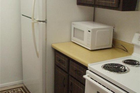 Снять в аренду кондоминиум в Клируотер, Флорида 2 спальни, 85.93м2, № 1817491 - фото 4
