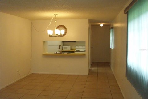 Снять в аренду кондоминиум в Клируотер, Флорида 2 спальни, 85.93м2, № 1817491 - фото 5