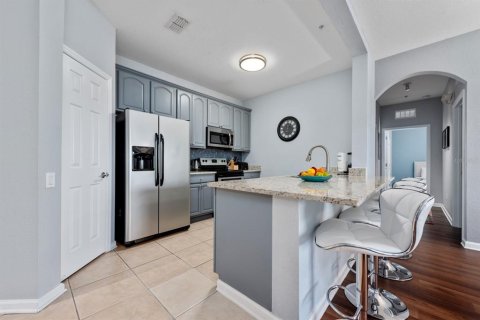 Condo in Orlando, Florida, 3 bedrooms  № 1866591 - photo 6