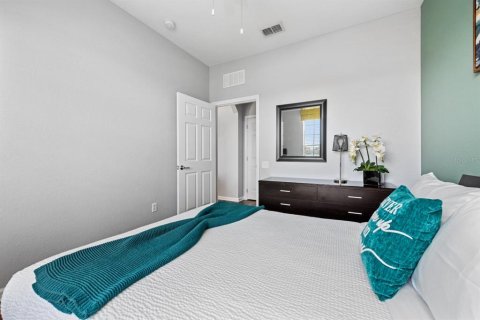 Condo in Orlando, Florida, 3 bedrooms  № 1866591 - photo 24
