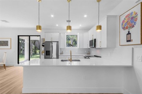 Casa en venta en North Port, Florida, 3 dormitorios, 149.57 m2 № 1851309 - foto 12
