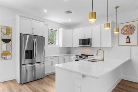 Casa en venta en North Port, Florida, 3 dormitorios, 149.57 m2 № 1851309 - foto 13