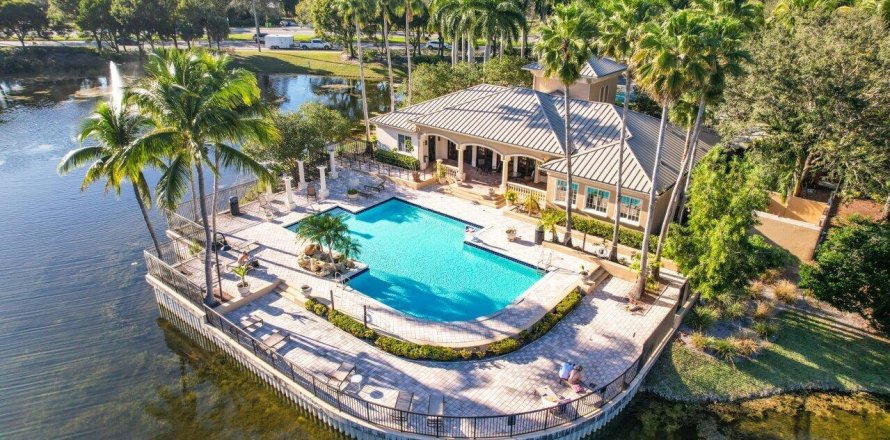 Condominio en Royal Palm Beach, Florida, 3 dormitorios № 1221211
