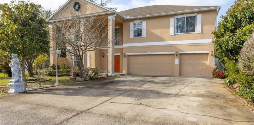 Villa ou maison à Palm Coast, Floride 6 chambres, 363.99 m2 № 1816799