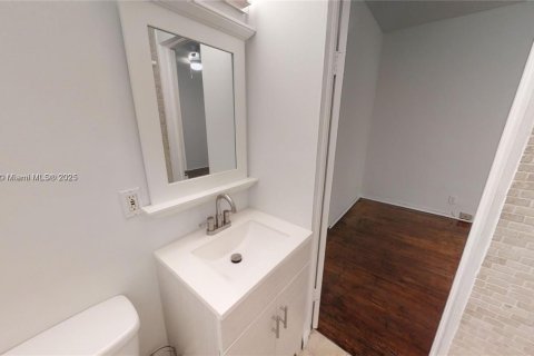 Купить кондоминиум в Майами-Бич, Флорида 1 спальня, 39.95м2, № 1969977 - фото 8