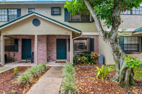 Townhouse in Plantation, Florida 2 bedrooms, 113.71 sq.m. № 2261154