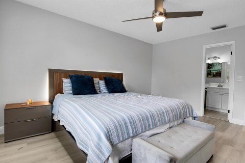 Townhouse in Plantation, Florida 2 bedrooms, 113.71 sq.m. № 2261154 - photo 30