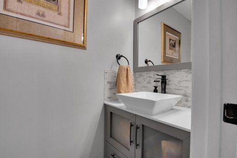 Townhouse in Plantation, Florida 2 bedrooms, 113.71 sq.m. № 2261154 - photo 13