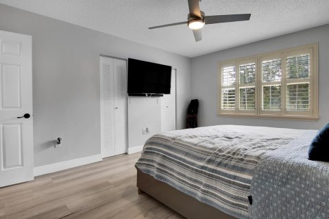 Townhouse in Plantation, Florida 2 bedrooms, 113.71 sq.m. № 2261154 - photo 29